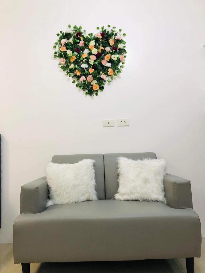 Ebony'S Place At Shore Residences 마닐라 외부 사진