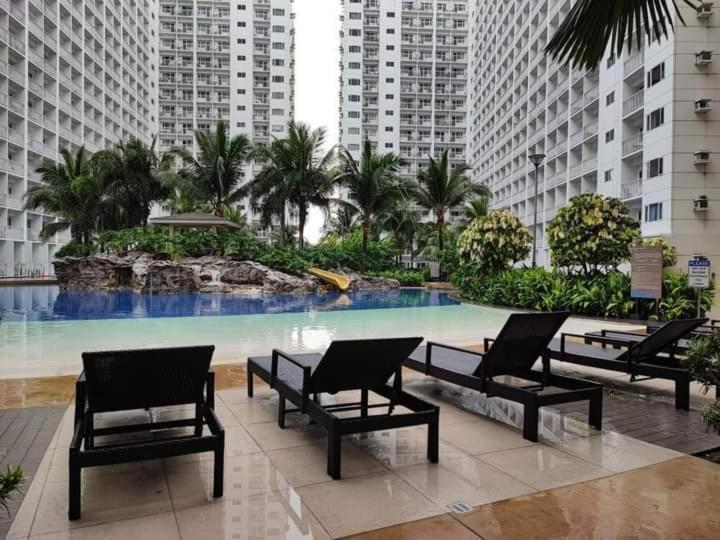 Ebony'S Place At Shore Residences 마닐라 외부 사진